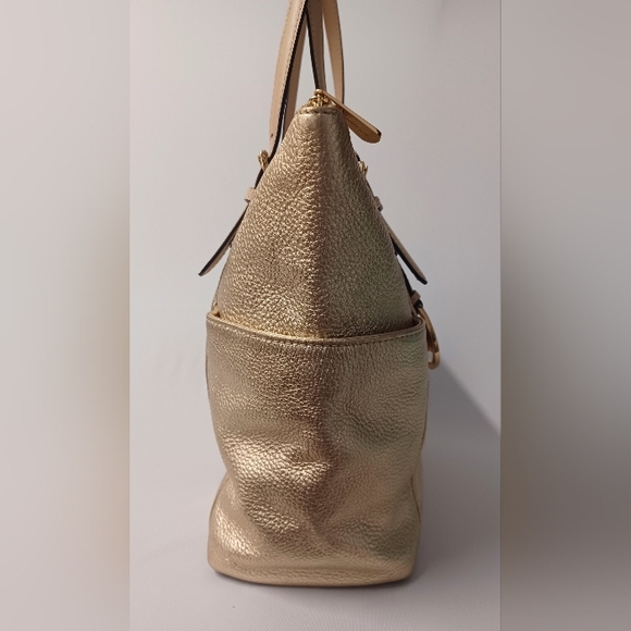 Michael Kors Gold Leather Jet Set Top Zip Tote EUC $343 Retail - Picture 6 of 15